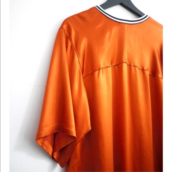 Stand Alonè Satin Heavyweight Top with Striped Trim NWT - Picture 3 of 4